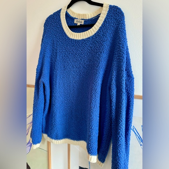 Gorgeous Sweater - Picture 1 of 4